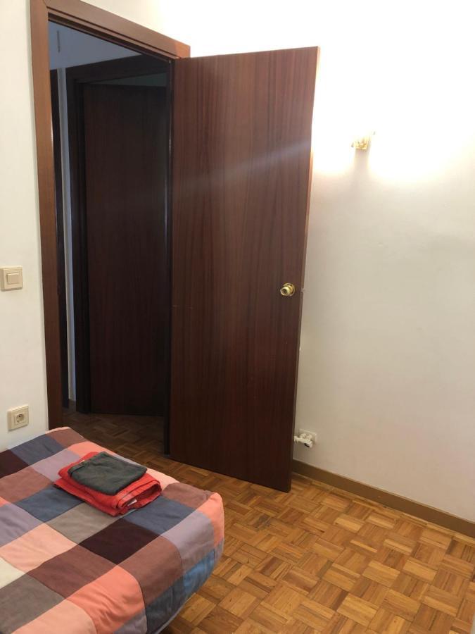Habitacion Doble Privada En ฟิกวยเรส ภายนอก รูปภาพ